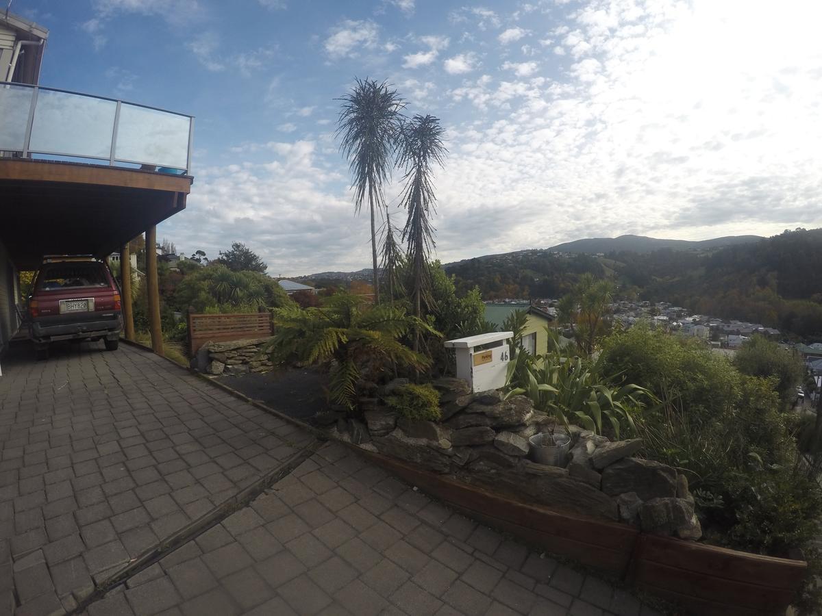 Sleep On The Steepest Street In The World! Bed and Breakfast Dunedin Buitenkant foto